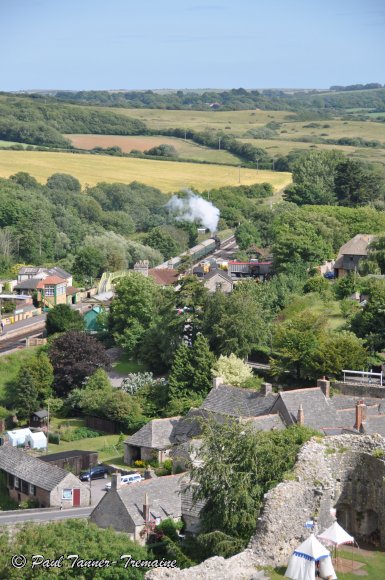 Corfe Castle Ruins